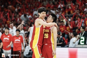 记者:中国男篮第二阶段形势依旧严峻,循序渐进吧