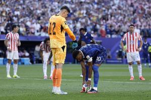 南美足协主席高度评价巴拉圭:16年后重返世界杯,你们赢得了尊敬