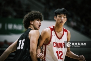 吕飞燕展现活力，攻防两端出色，12投6中贡献20分5助攻2抢断，正负值+26领跑全场