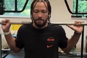FMVP备战！布伦森社交媒体分享力量训练片段：付出值得
