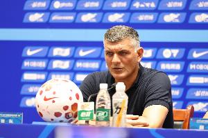约翰·阿洛伊西：未取胜感到有些遗憾，领先1-0本可终结比赛