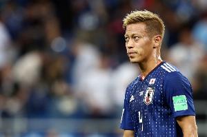 日本1-0领先！本田圭佑表示：尽管未出场，嗓子干，头昏脑胀